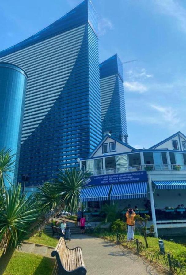 Orbi City Apartments Batumi Luaran gambar