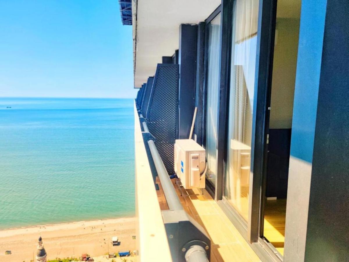 Orbi City Apartments Batumi Luaran gambar