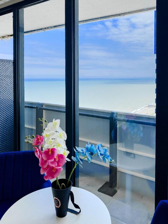 Orbi City Apartments Batumi Luaran gambar