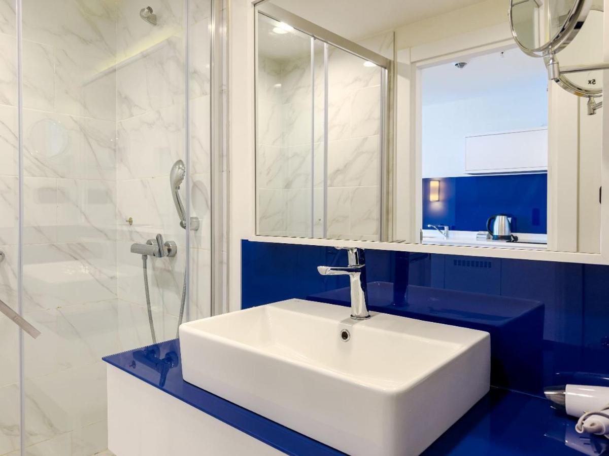 Orbi City Apartments Batumi Luaran gambar